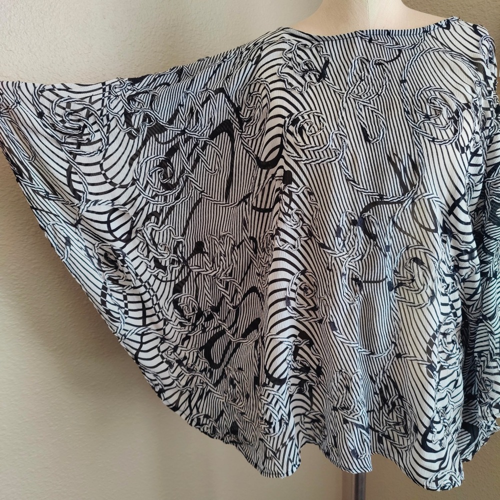 Vintage 90s Black White Abstract Applique Blouse Batwing Boho‎ Top XL Artsy
